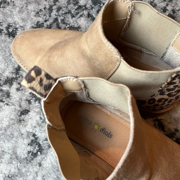 Seven Dials Beige+Cheetah Print Ankle Boots - Picture 8 of 8